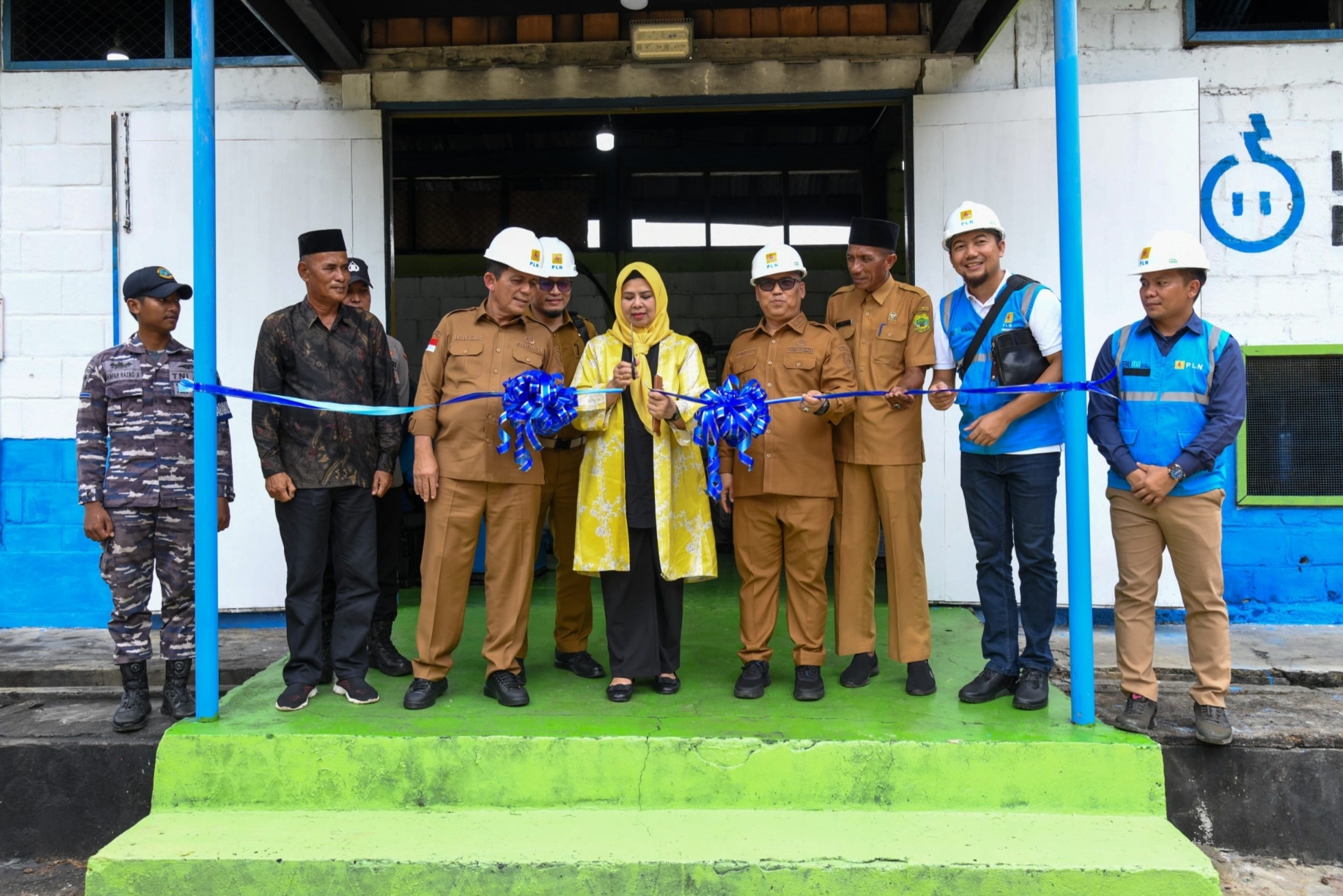 Kado Lebaran untuk Warga Lingga: Empat Kecamatan Kini Nikmati Listrik 24 Jam