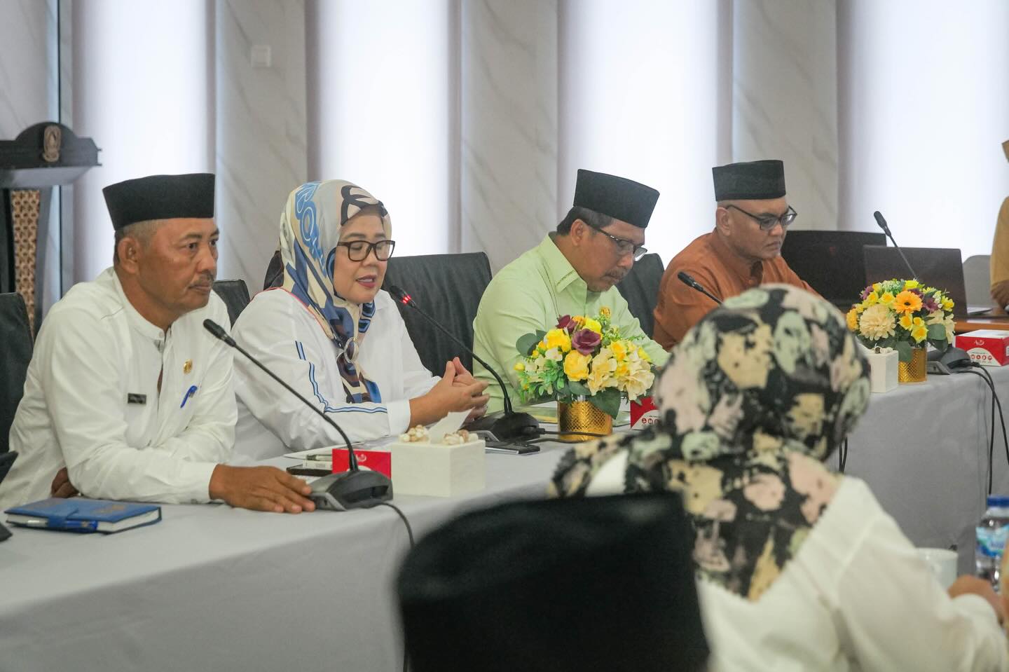 Rapat Kepala OPD di Lingkugan Pemprov Kepri yang dipimpin oleh Plt. Gubernur Kepri Marlin Agustina,SH