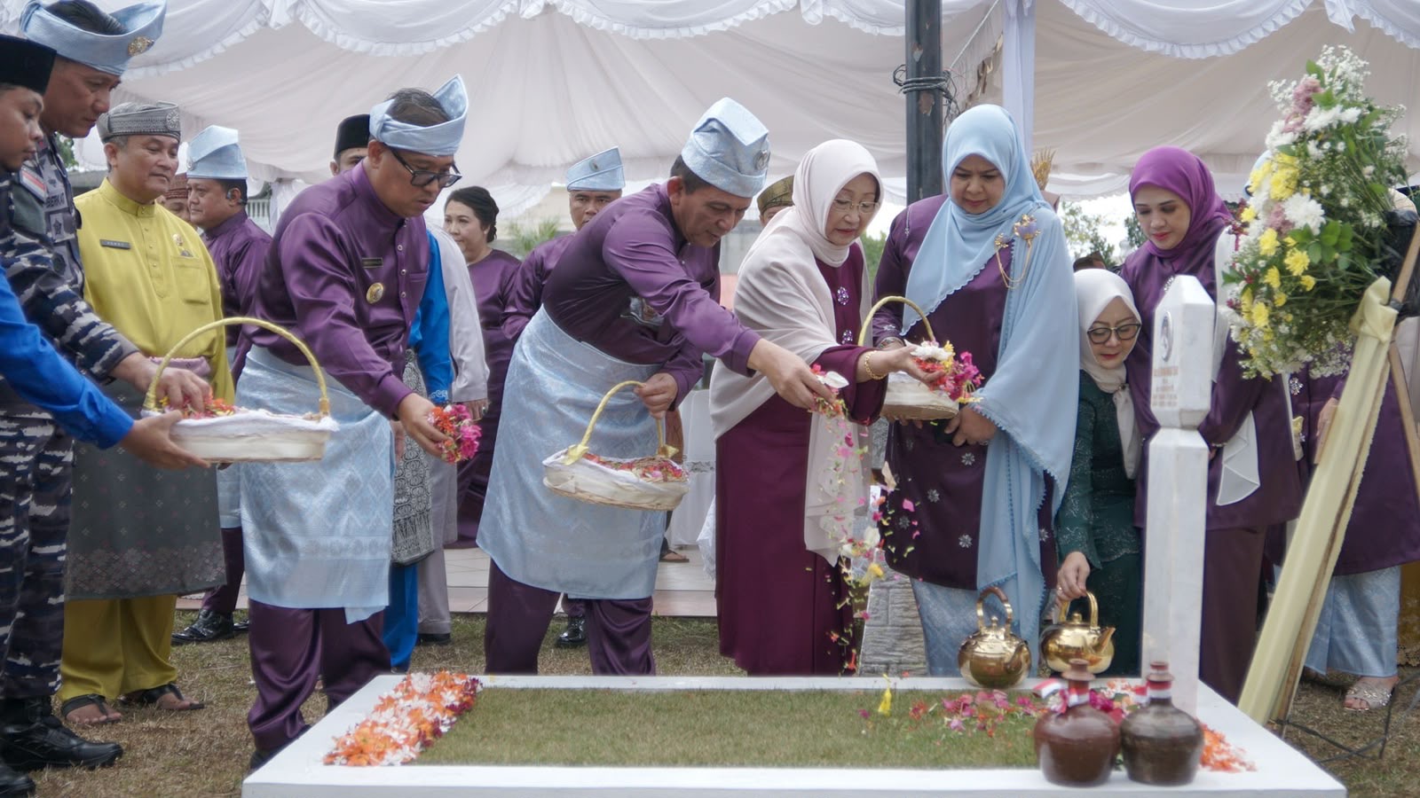Ziarah Hari Jadi Ke-24 Kepri, Gubernur Ansar Kenang Jasa Para Pejuang