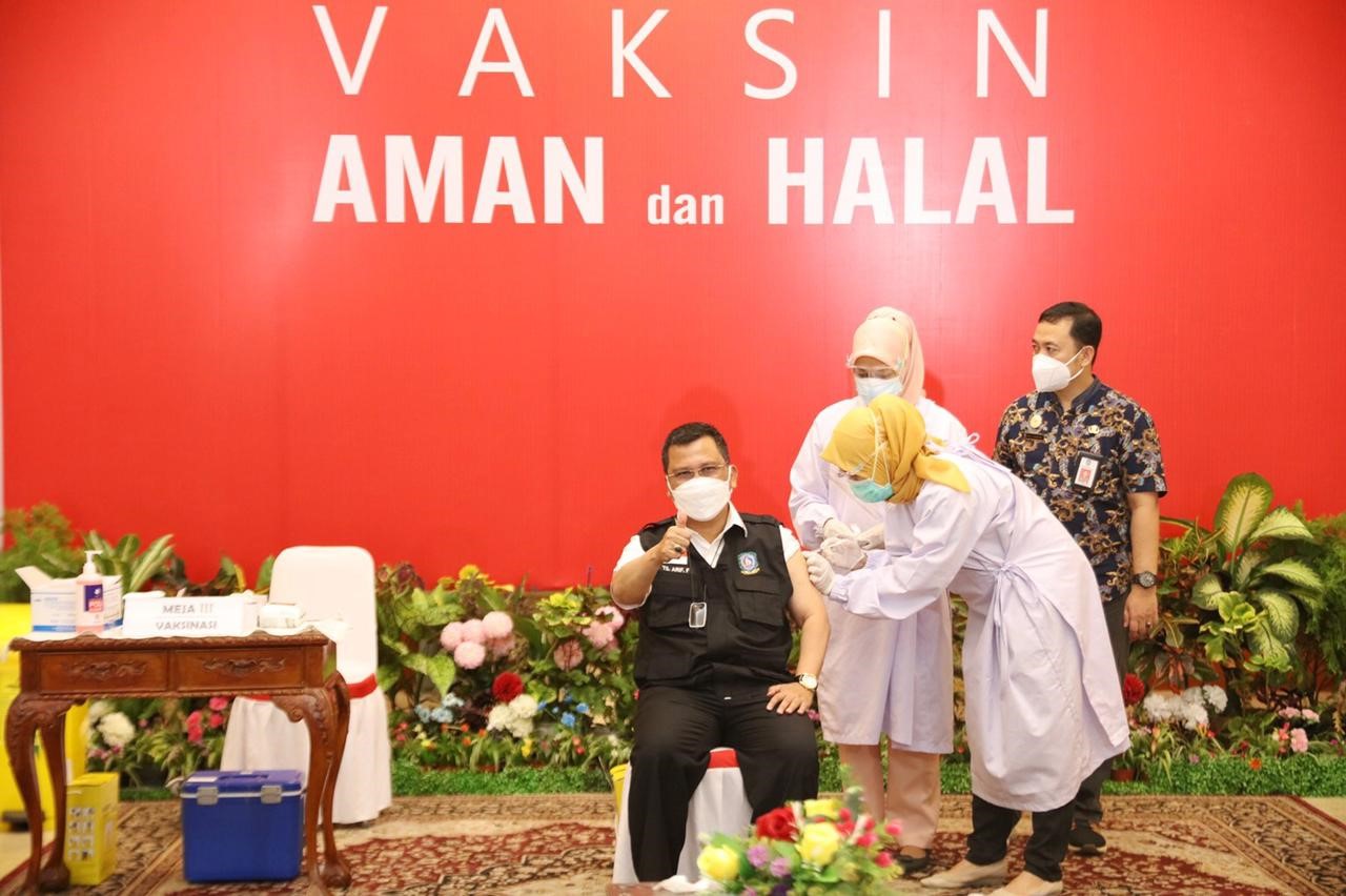 Pelaksanaan Vaksinasi COVID-19 Dosis Kedua di Provinsi Kepulauan Riau