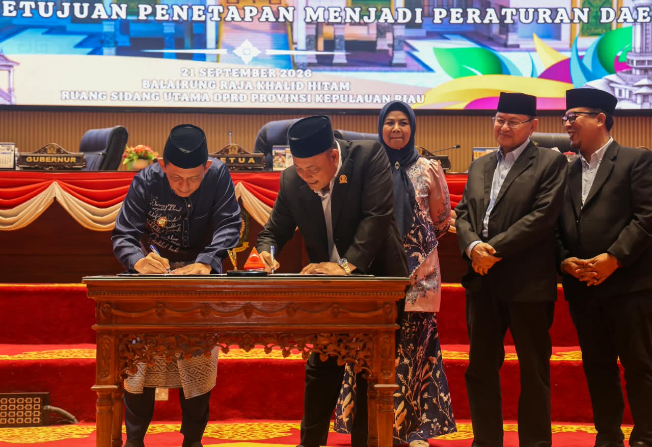 Pemprov Kepri dan DPRD Setujui Ranperda Perubahan APBD 2026 Jadi Perda