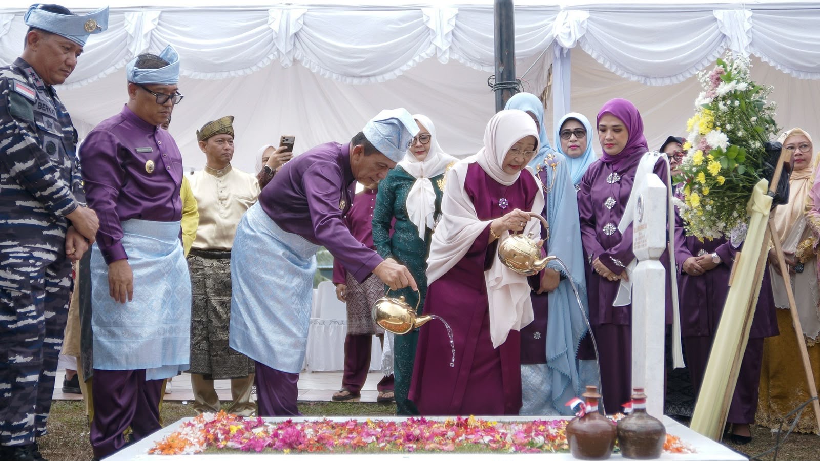 Ziarah Hari Jadi Ke-24 Kepri, Gubernur Ansar Kenang Jasa Para Pejuang