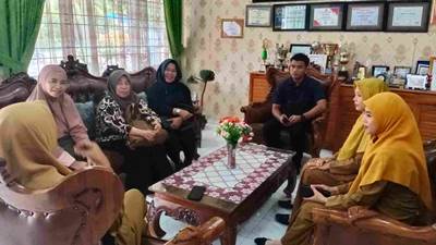 Lakukan Pendataan Sekolah Perpustakaan Sekolah, DPK Kepri Kunjungi SMK Negeri 1 Kabupaten Karimun