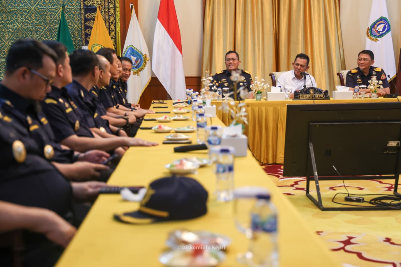 Gubernur Ansar Perkuat Sinergi dengan Bea Cukai, Bahas FTZ, Distribusi Barang hingga Pariwisata Kepri