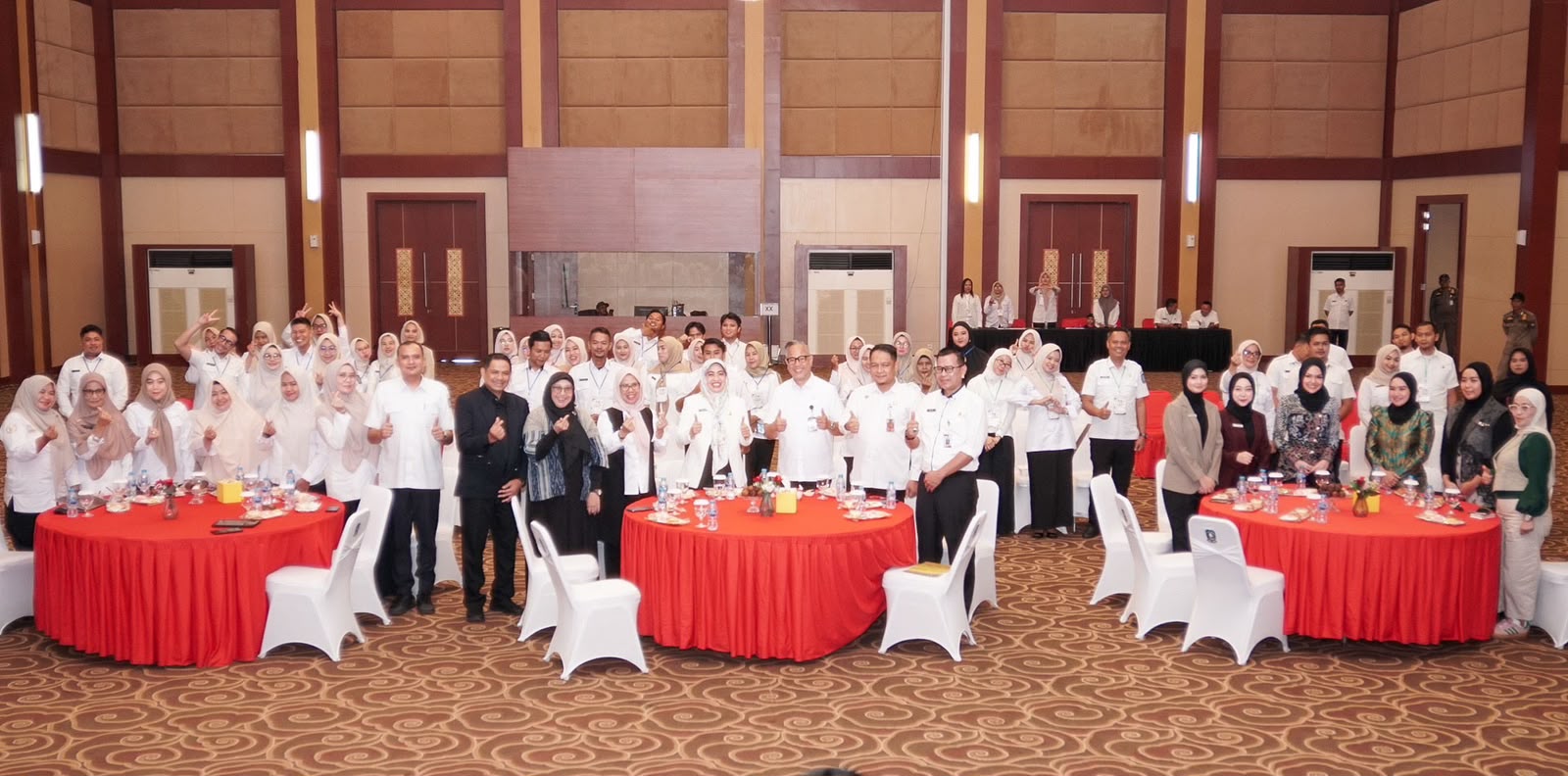 Sekda Misni Buka Pelatihan Set-Up Table, Perkuat Kompetensi Pelayanan Rumah Tangga Pemprov Kepri