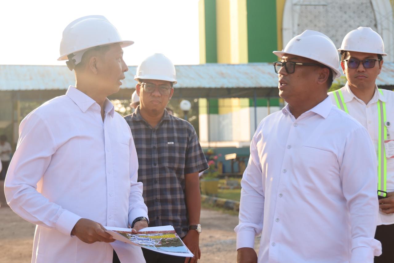 Tinjau Renovasi Masjid Raya Nur Ilahi, Wagub Nyanyang Tekankan Kualitas Pekerjaan