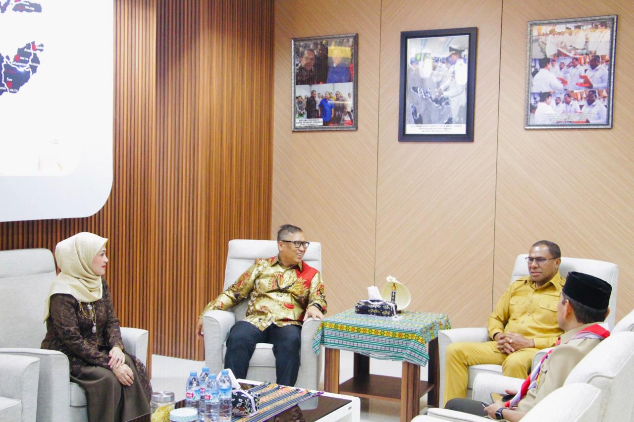 Peduli Gempa di Flores, Pemprov Kepri Berikan Bantuan Rp500 Juta