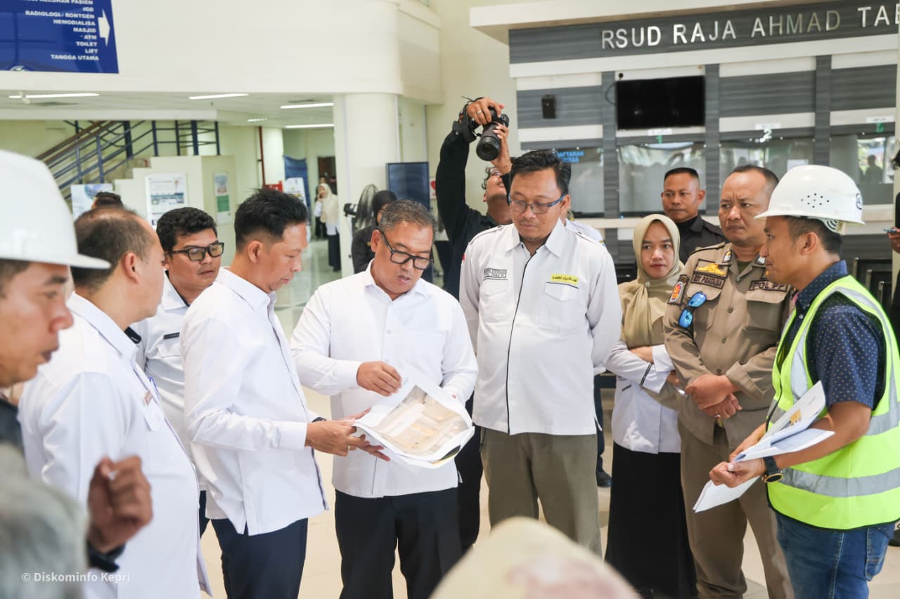 Wagub Nyanyang Tinjau Perbaikan RSUD Raja Ahmad Tabib, Pastikan Kualitas Sesuai Standar Kemenkes