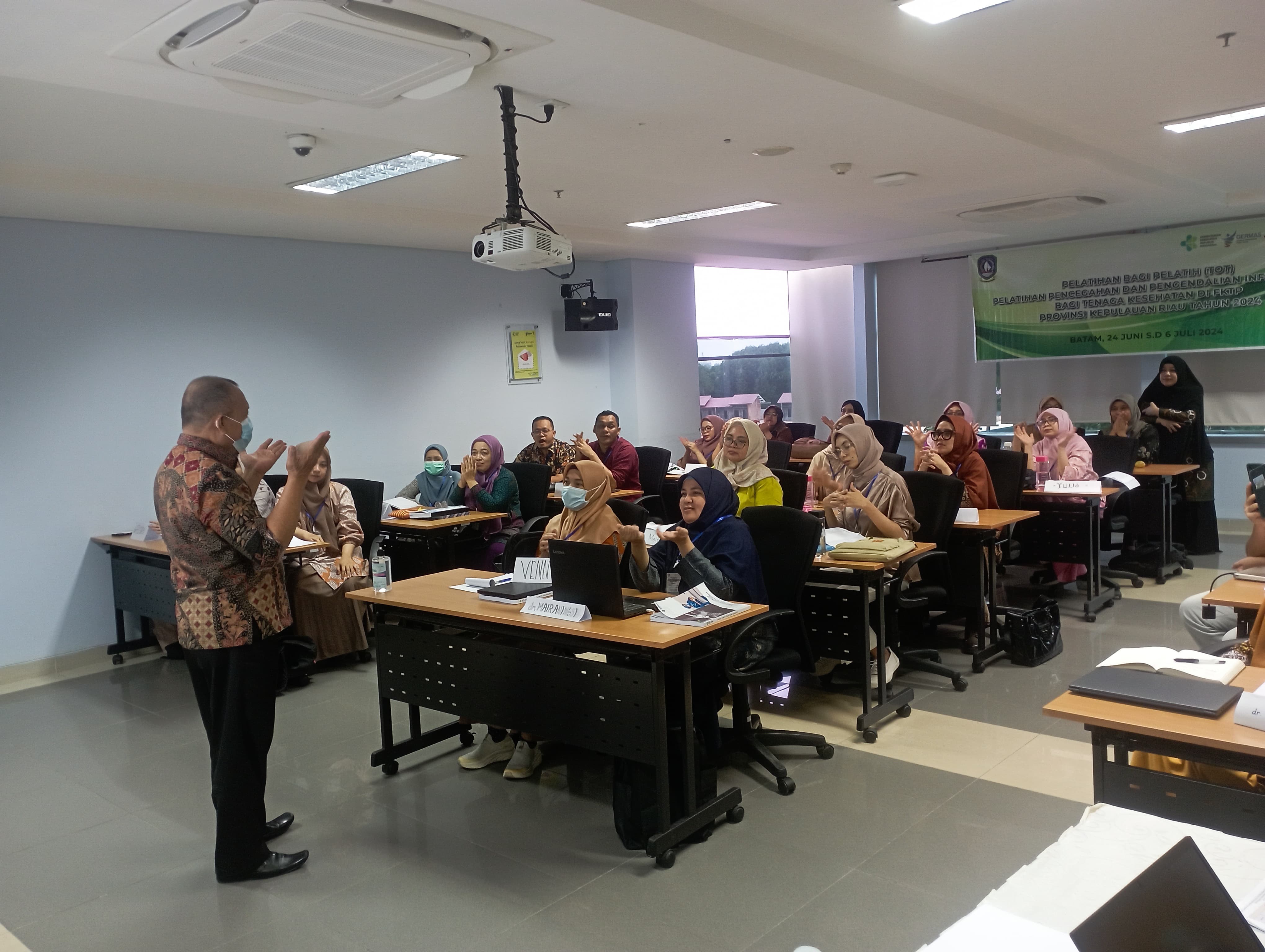 30 Tenaga Medis dan Nakes Dilatih Jadi TOT Pencegahan Dan Pengendalian Infeksi (PPI)