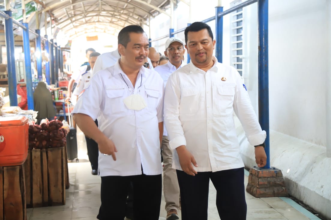 Komisi III DPRD Kepri Tinjau Proses Pembangunan Pelabuhan Malarko Di Desa Pongkar