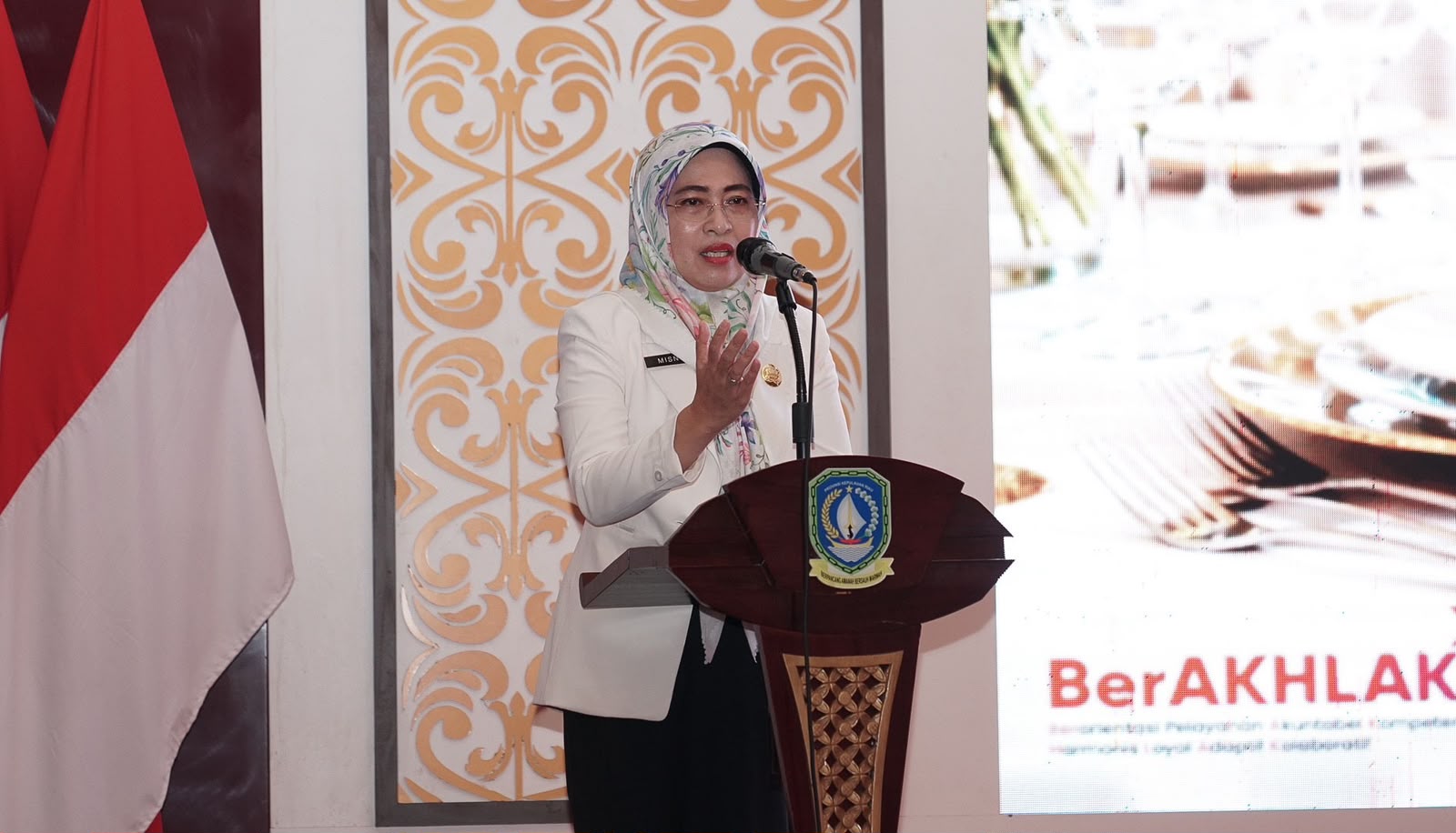 Sekda Misni Buka Pelatihan Set-Up Table, Perkuat Kompetensi Pelayanan Rumah Tangga Pemprov Kepri