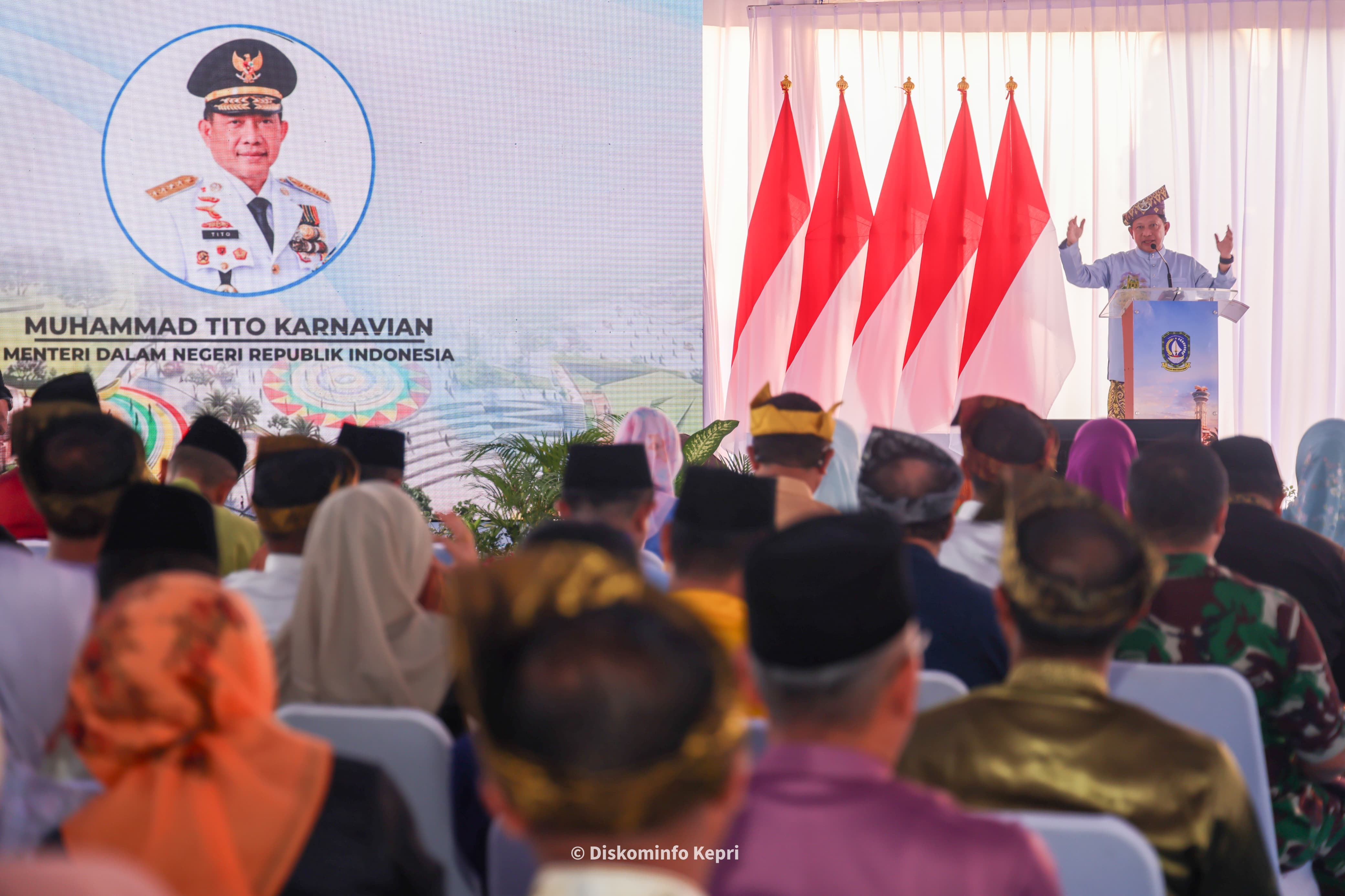 Mendagri Tito Karnavian Resmikan Groundbreaking Museum dan Monumen Bahasa Nasional di Pulau Penyengat