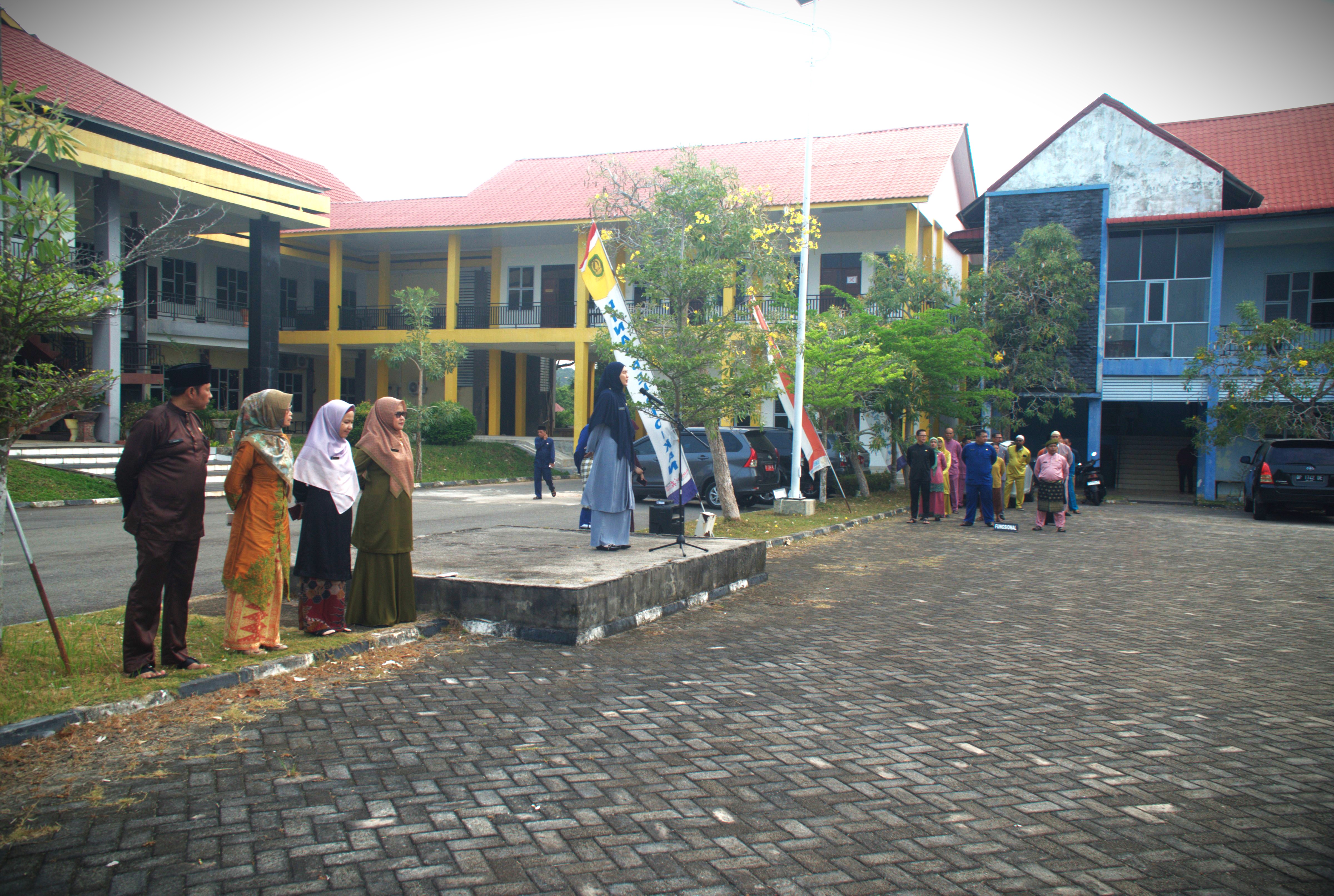 Apel Senin Disdik Kepri Tekankan Disiplin Presensi, Kompetensi ASN dan Dukungan Simulasi TKA