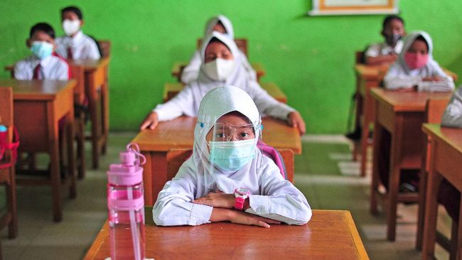 Sekolah tatap muka dibuka, Protokol kesehatan tetap dijaga