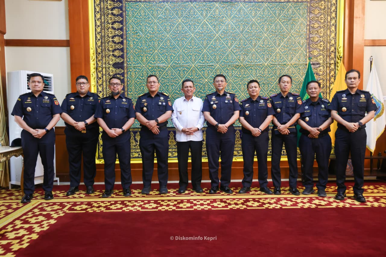 Gubernur Ansar Perkuat Sinergi dengan Bea Cukai, Bahas FTZ, Distribusi Barang hingga Pariwisata Kepri