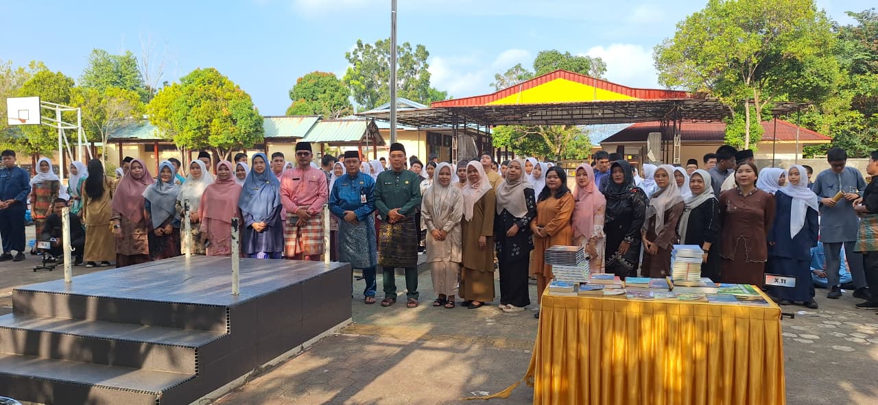 Penguatan Literasi Siswa, Pembinaan Perpustakaan dan Pembinaan Arsip SMA Negeri 2 Tanjungpinang