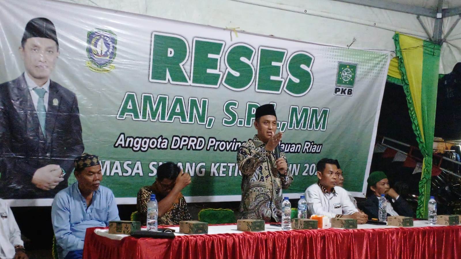Reses DPRD Kepri, Aman Tampung Keluhan Warga Bengkong Batam soal Sulitnya Cari Kerja hingga Banjir