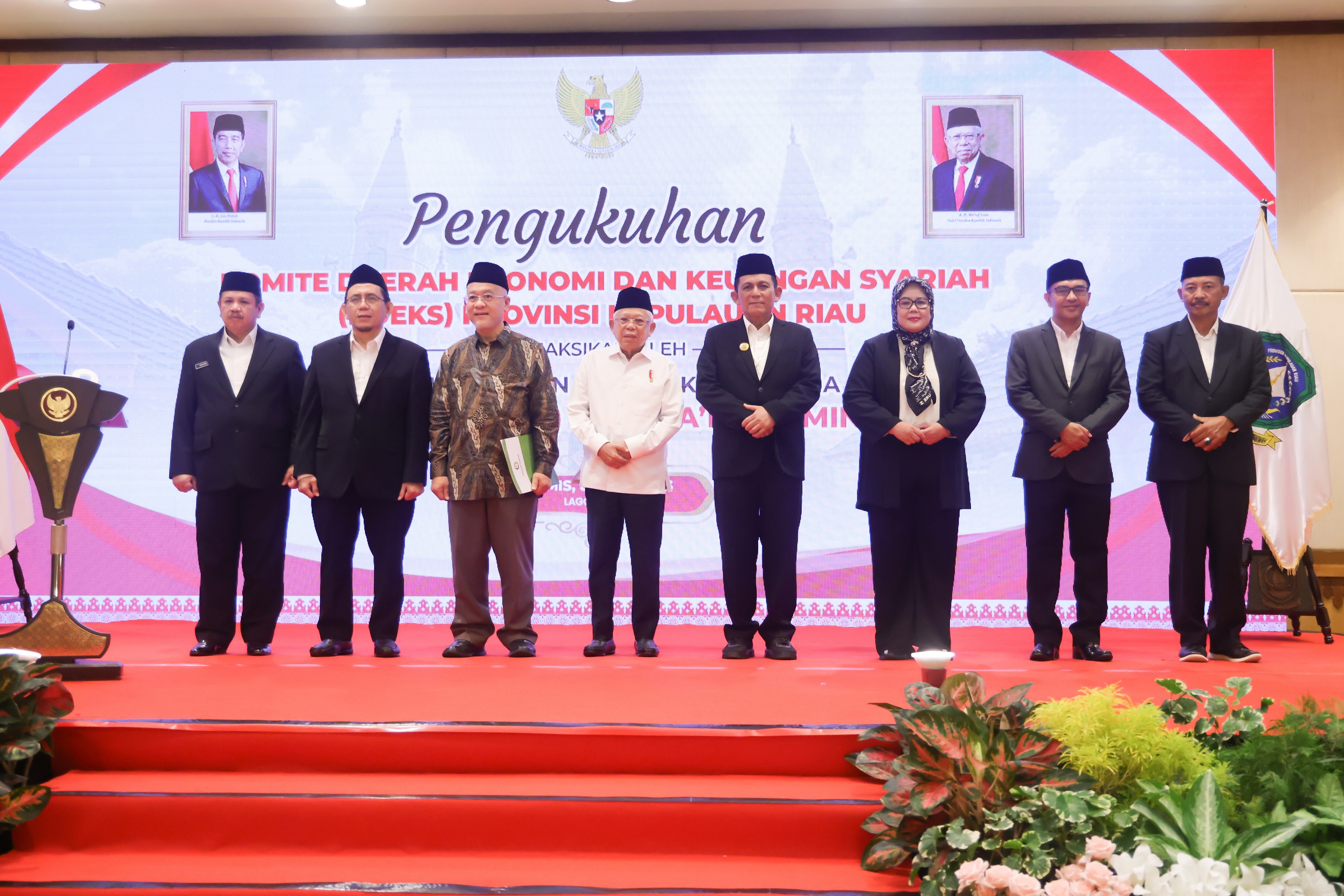 Ketua Komisi II DPRD Kepri Wahyu Wahyudin Resmi Menjabat Sebagai Ketua Harian I / Wakil Direktur Eksekutif I (kdeks) Provinsi Kepri Yang Disaksikan Langsung Oleh Wakil Presiden Ri K.h. Ma'ruf Amin