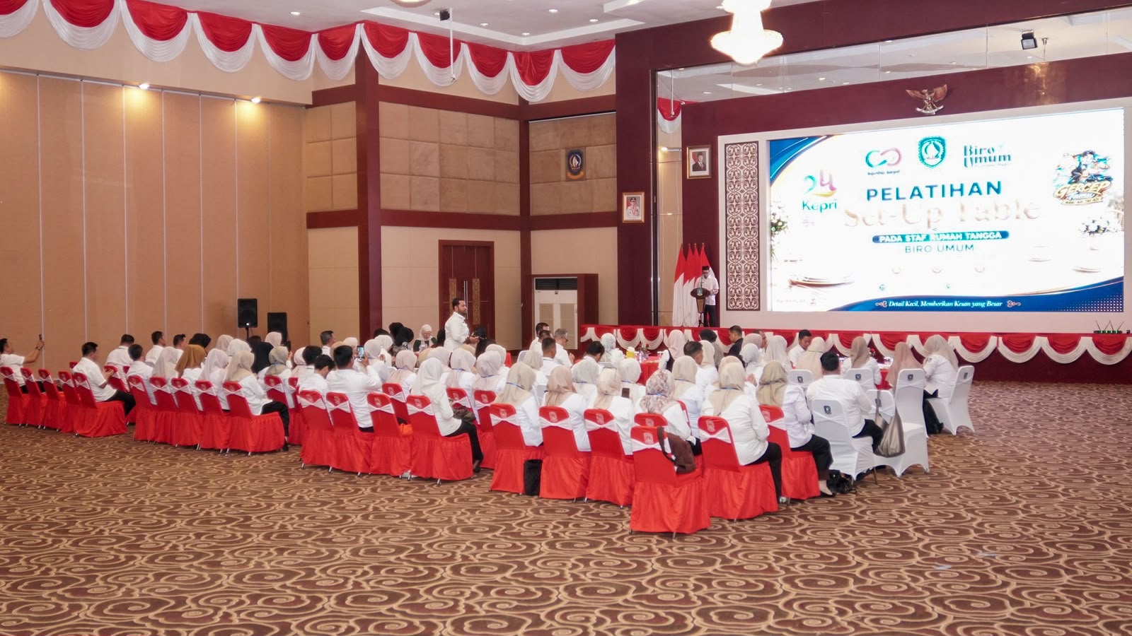 Sekda Misni Buka Pelatihan Set-Up Table, Perkuat Kompetensi Pelayanan Rumah Tangga Pemprov Kepri