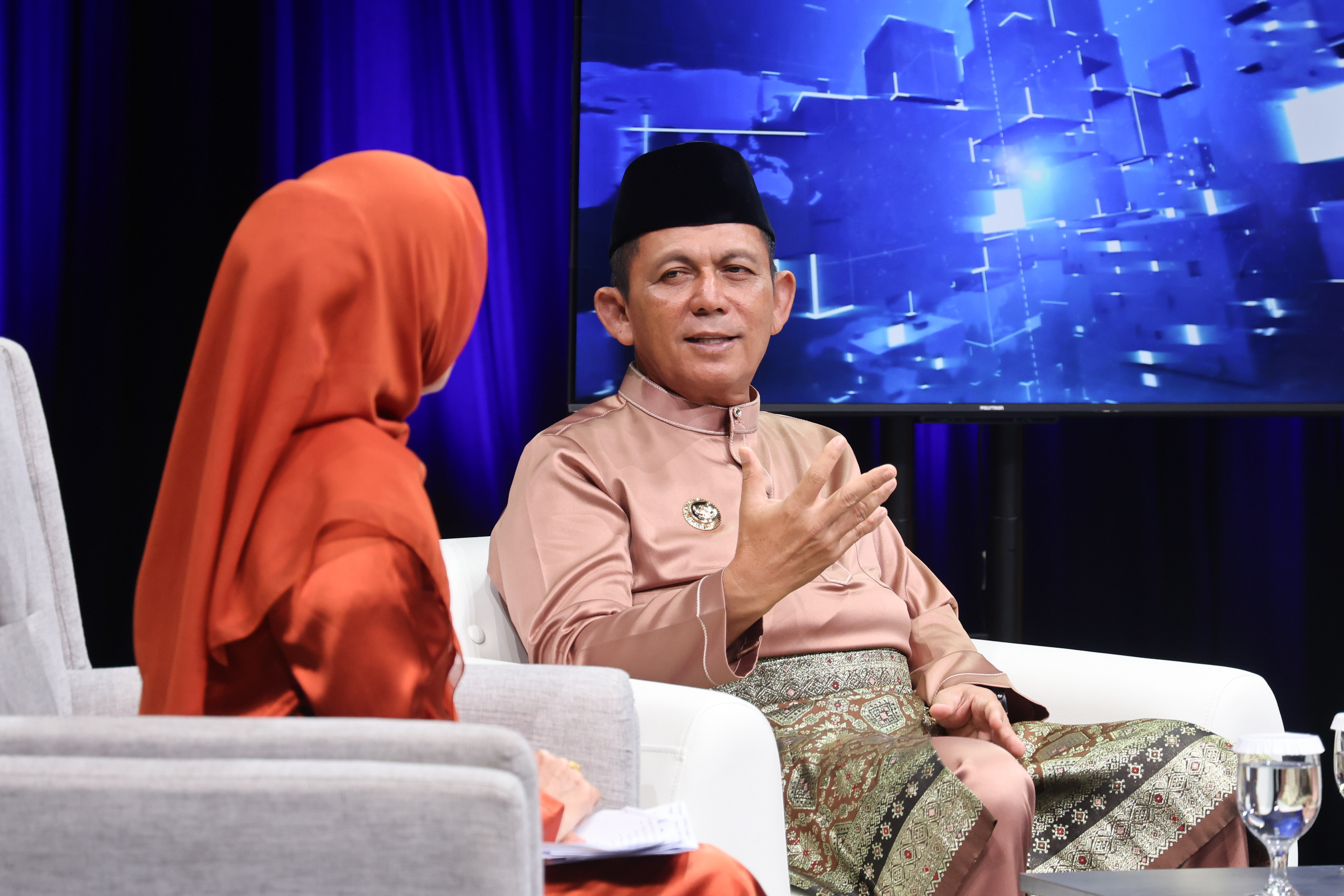 Dialog Kepri Menyapa TVRI, Gubernur Ansar Dorong Pemerataan Pembangunan dan Konektivitas