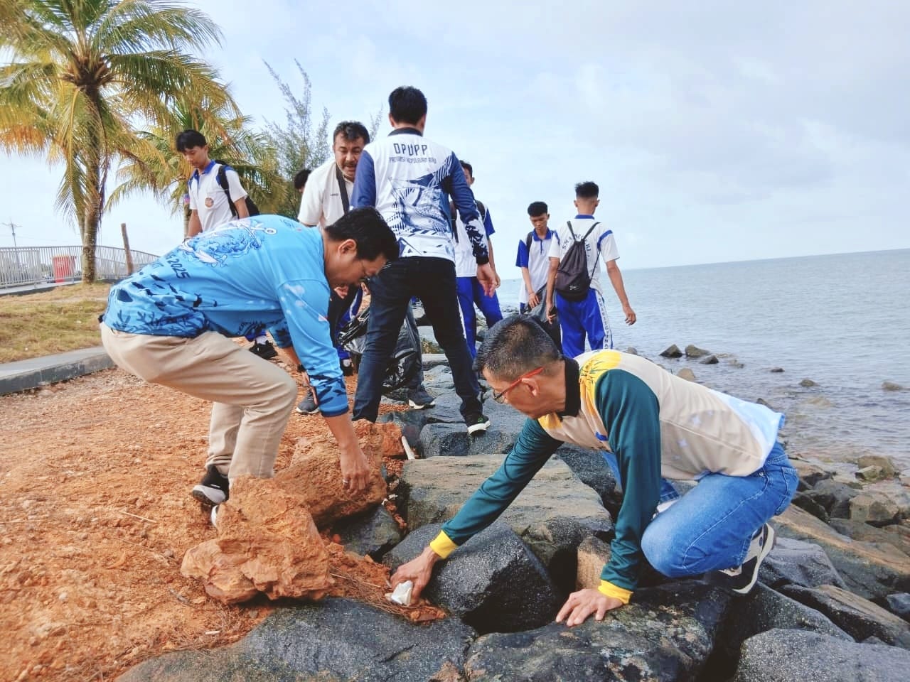 Aksi Gerakan Wisata Bersih Kepri 2026 Langkah Nyata Menuju Visit Kepri 2027
