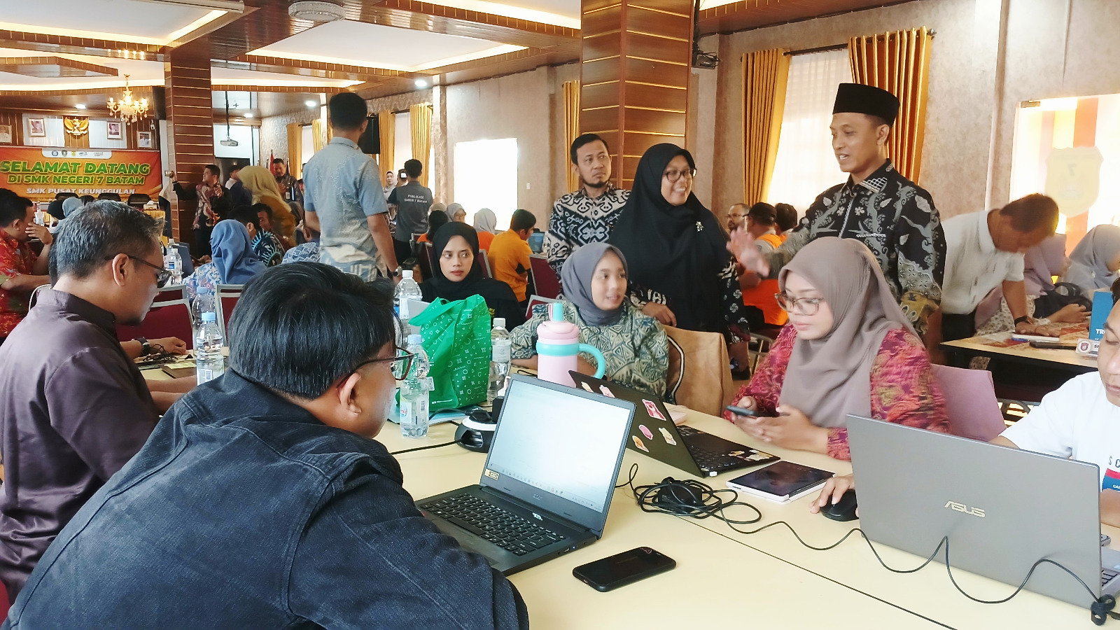Banyak Siswa Belum Dapat Sekolah, Aman Desak Disdik Kepri Benahi SPMB