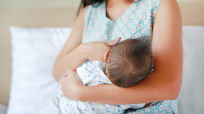 Inisiasi Menyusui Dini Adalah Langkah Penting Untuk Memudahkan Bayi Dalam Memulai Proses Menyusui.
