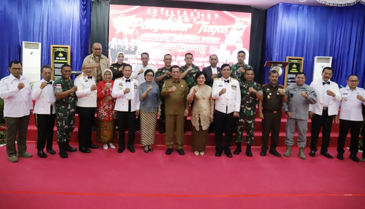 Ketua DPRD Kepri Hadiri Pelepasan Pejabat Lama Wakapolda Kepri