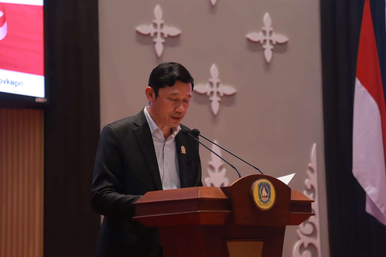 Fraksi DPRD Kepri Sampaikan Pandum Nota Keuangan dan Ranperda Tahun 2025
