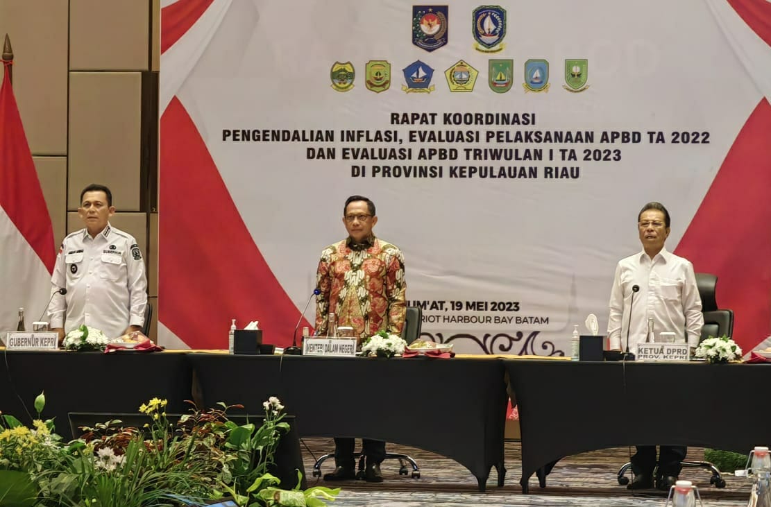 Rapat Koordinasi Pengendalian Inflasi, Evaluasi Pelaksanaan APBD TA 2022 Sekaligus Evaluasi APBD Triwulan I TA 2023 Provinsi Kepri