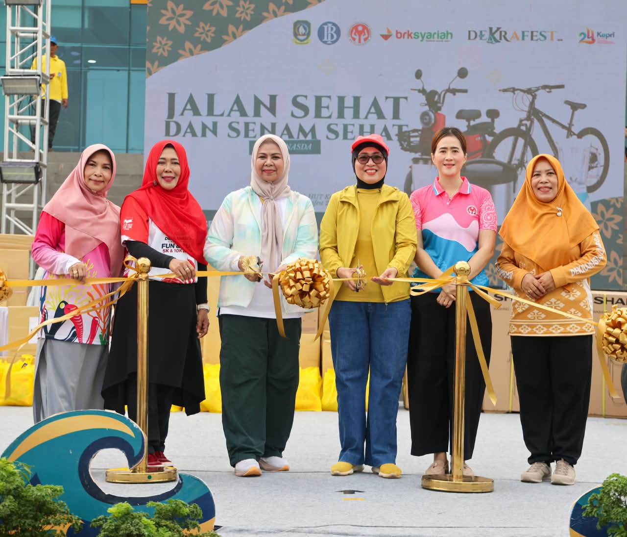 Dekrafest 2026 Resmi Dibuka, Dorong Promosi Kerajinan dan Penguatan UMKM Kepri