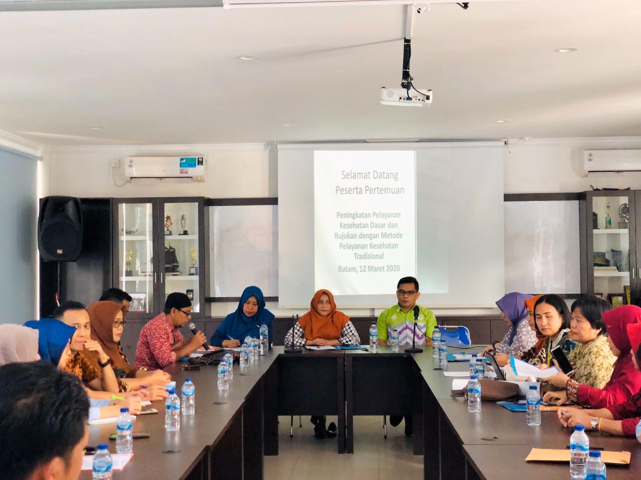 Peningkatan Pelayanan Kesehatan Dasar dan Rujukan dengan Metode Pendekatan Pelayanan Kesehatan Tradisional di Puskesmas Sekupang Kota Batam