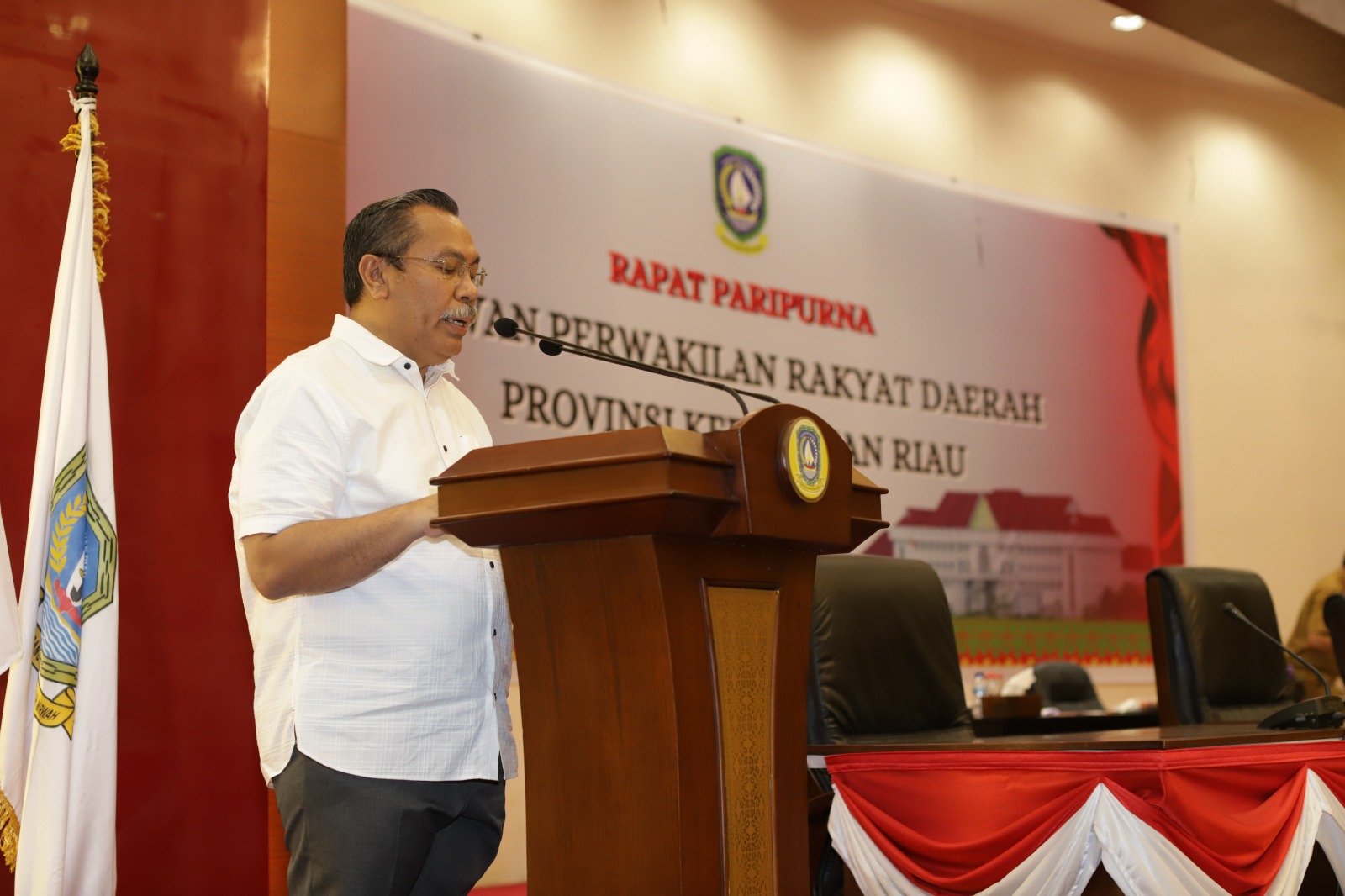 Fraksi DPRD Sampaikan Pandum Terhadap Ranperda RUED Kepri Tahun Anggaran 2023-2050