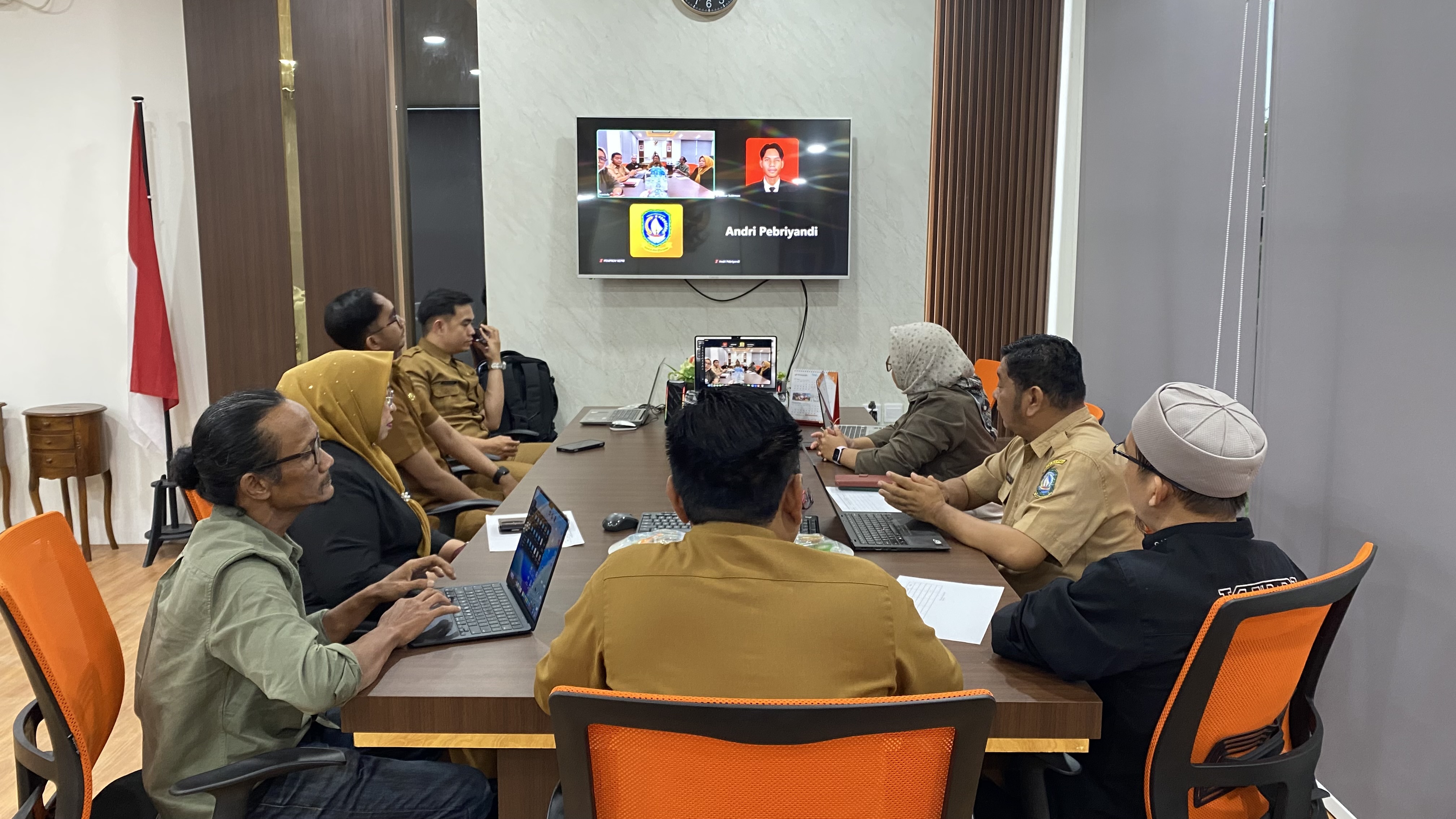 Ahmad Kriswantoro Raih Juara Sayembara Logo HUT ke-24 Kepri