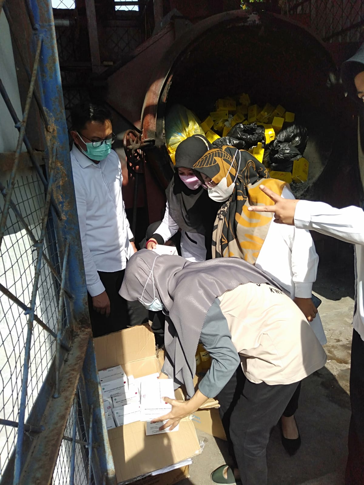Dinkes Kepri Lakukan Pemusnahan Obat Kedaluarsa