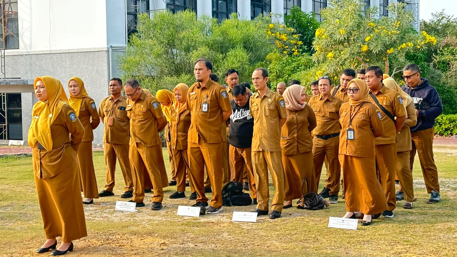 Apel Pagi Senin, Bakesbangpol Kepri Tekankan Disiplin, Kinerja, dan Tertib SPJ Kegiatan