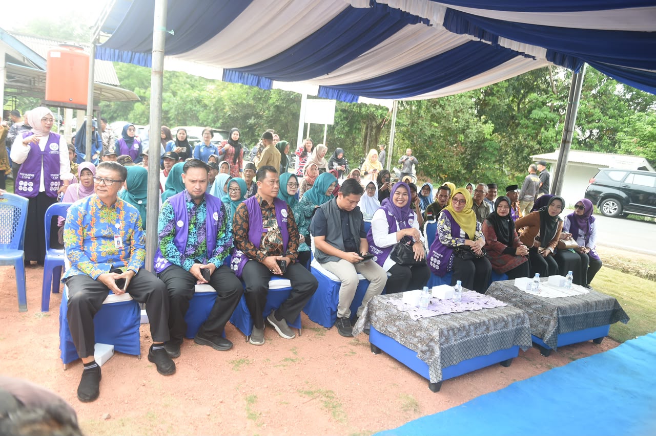 Dewi Ansar Kunjungi Posyandu Melati II Bintan, Dorong Penguatan Pelayanan 6 Bidang SPM