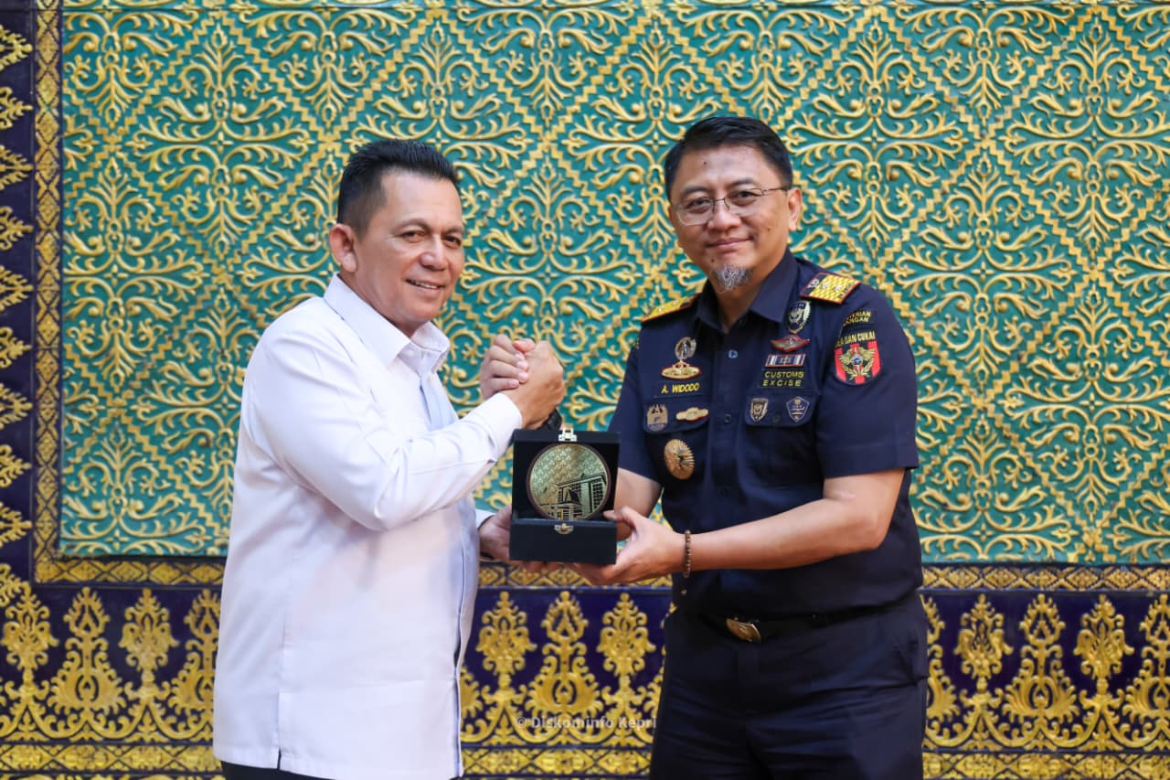 Gubernur Ansar Perkuat Sinergi dengan Bea Cukai, Bahas FTZ, Distribusi Barang hingga Pariwisata Kepri