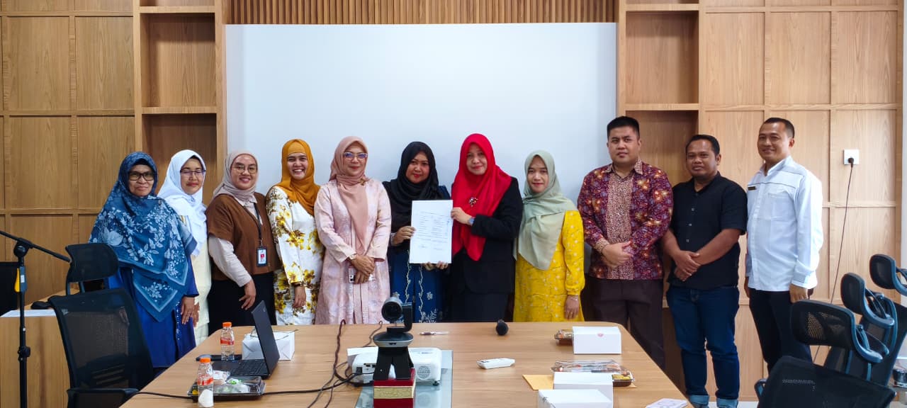Dinas Kesehatan Kepri Gelar Forum Konsultasi Publik Tahun 2026 untuk Tingkatkan Akses Layanan Kefarmasian