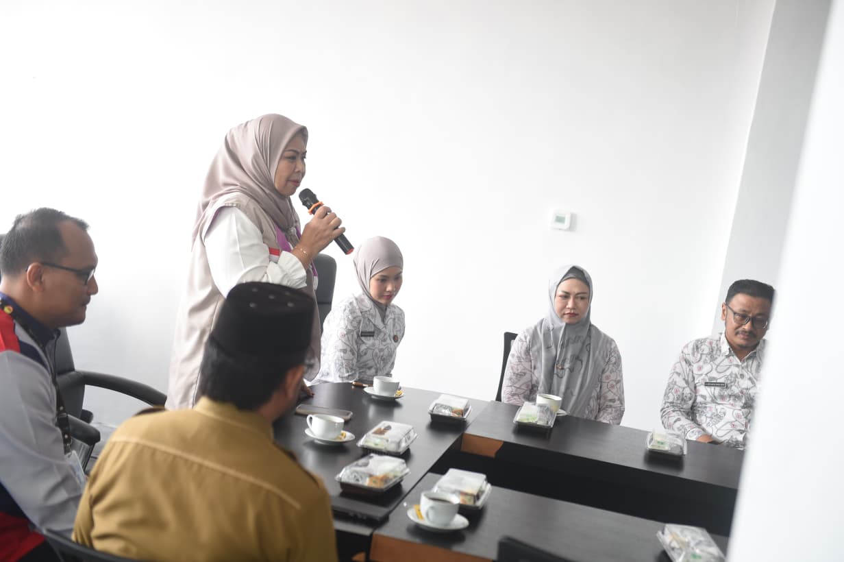 Dewi Ansar Ajak Masyarakat Bintan Rutin Lakukan Deteksi Dini Kanker