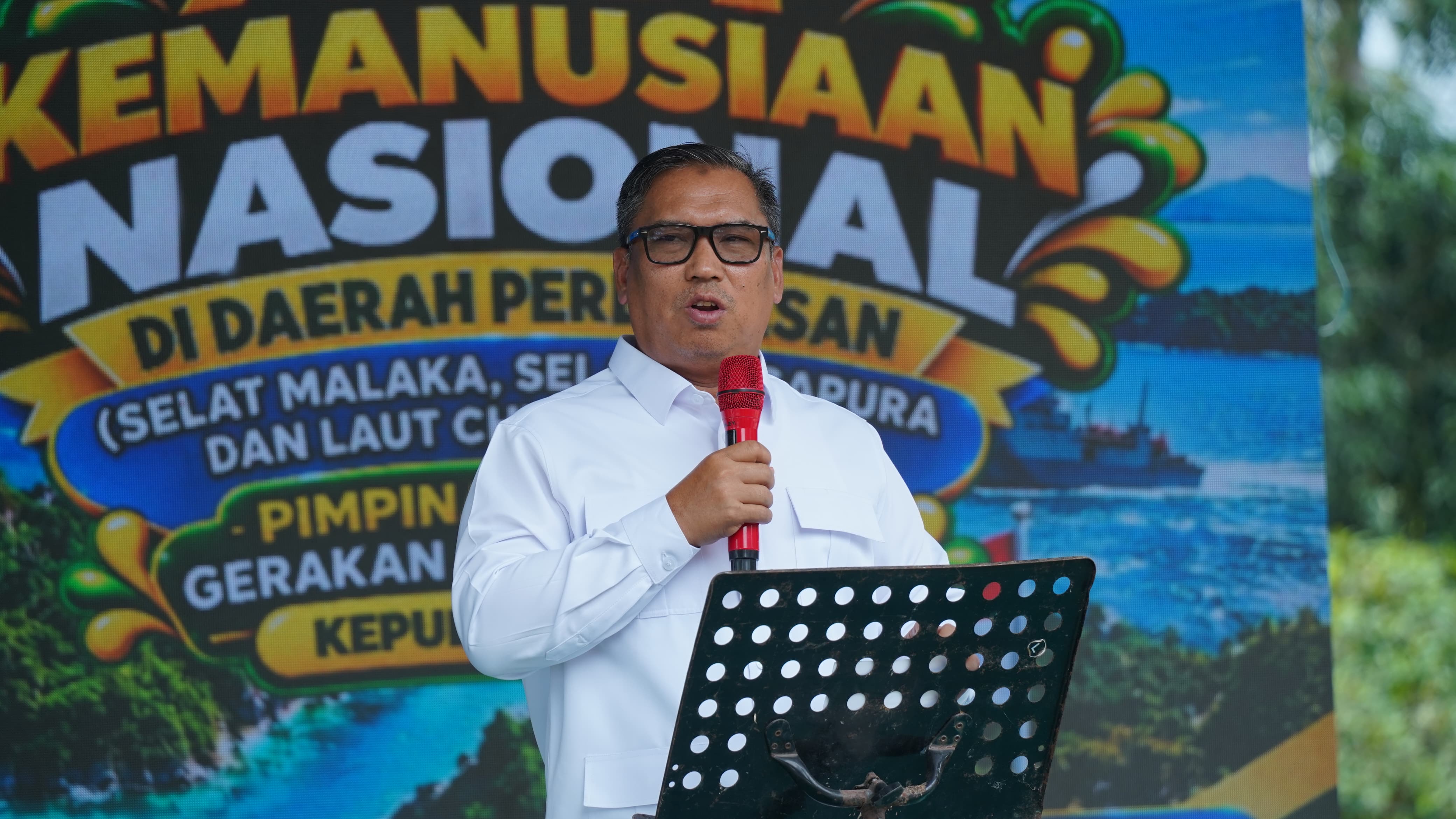 Wagub Nyanyang Ajak Masyarakat Cegah Pembakaran Sampah di Tengah Darurat Asap