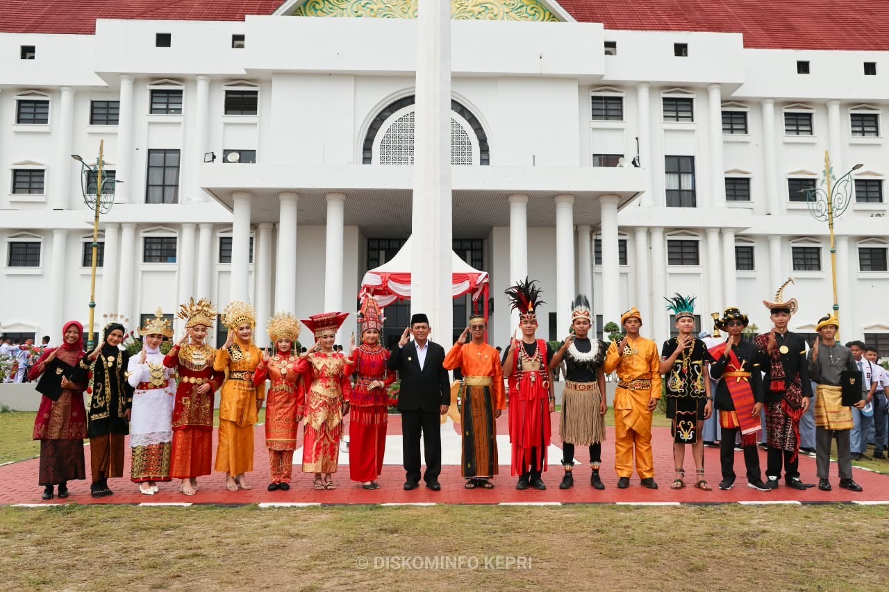 Peringati Hari Sumpah Pemuda ke-98, Ansar Ajak Generasi Muda Patriotik, Gigih, dan Berempati.