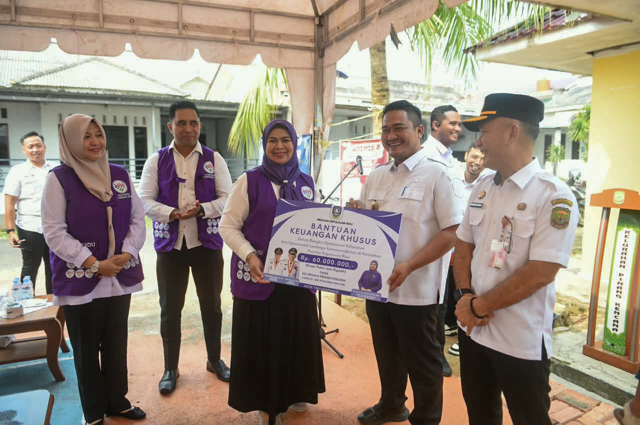 Dewi Ansar Ajak Orang Tua Lengkapi Imunisasi Anak melalui Bulan Imunisasi Kejar