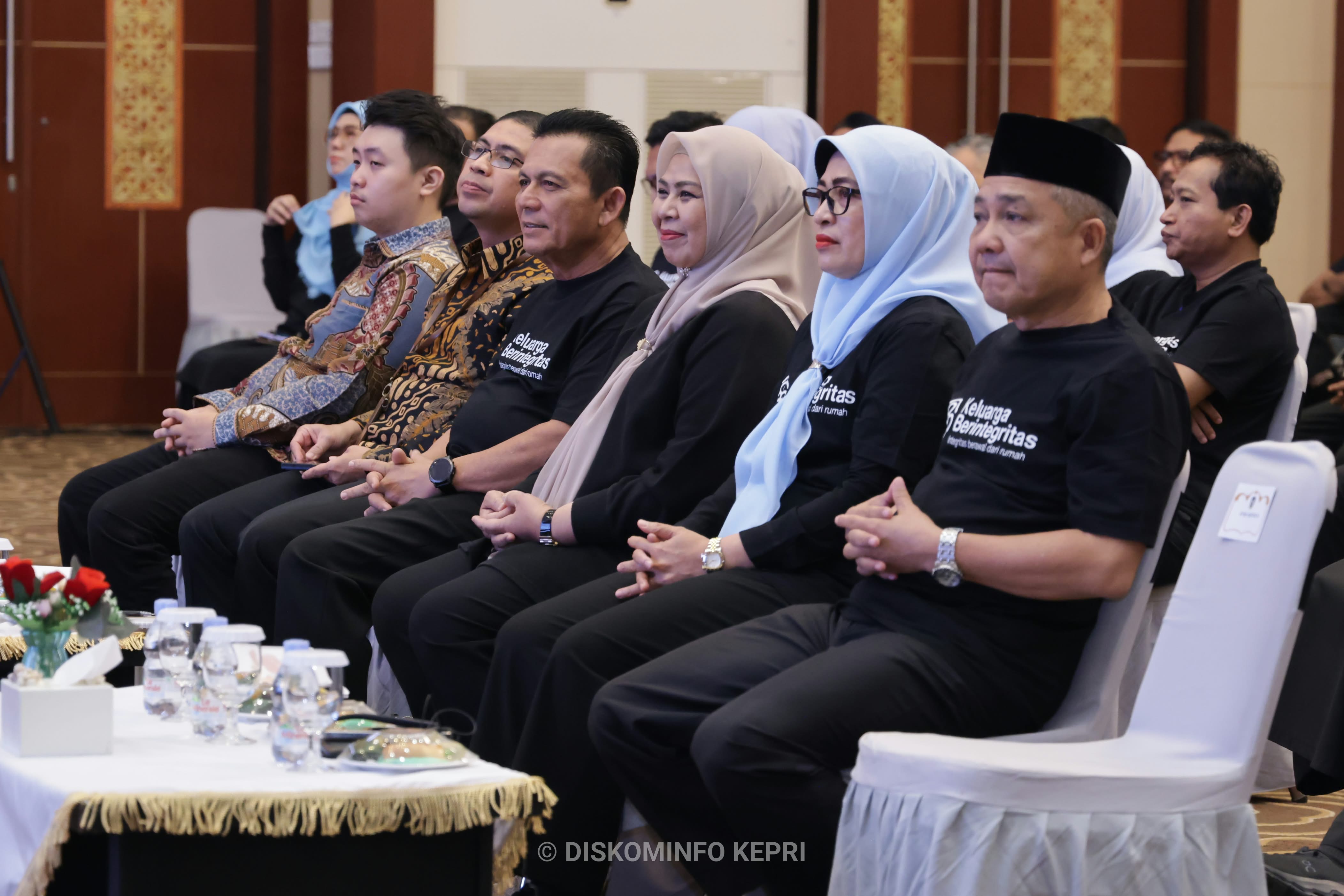 Gubernur Ansar Buka Bimtek Keluarga Berintegritas, KPK Dorong Pencegahan Korupsi Dimulai dari Keluarga