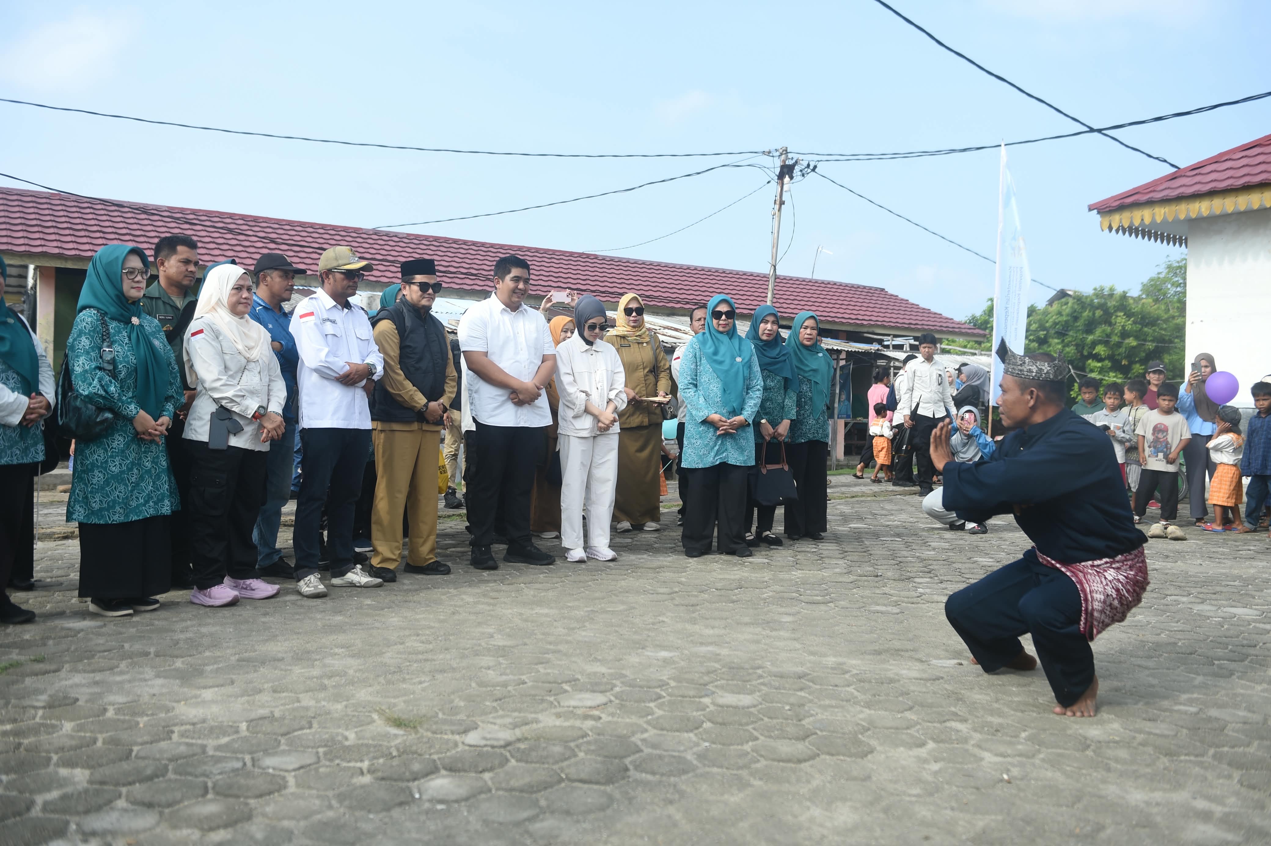 Dewi Ansar Buka OKE GAS di Mapur, Perkuat Peran Keluarga Cegah Stunting