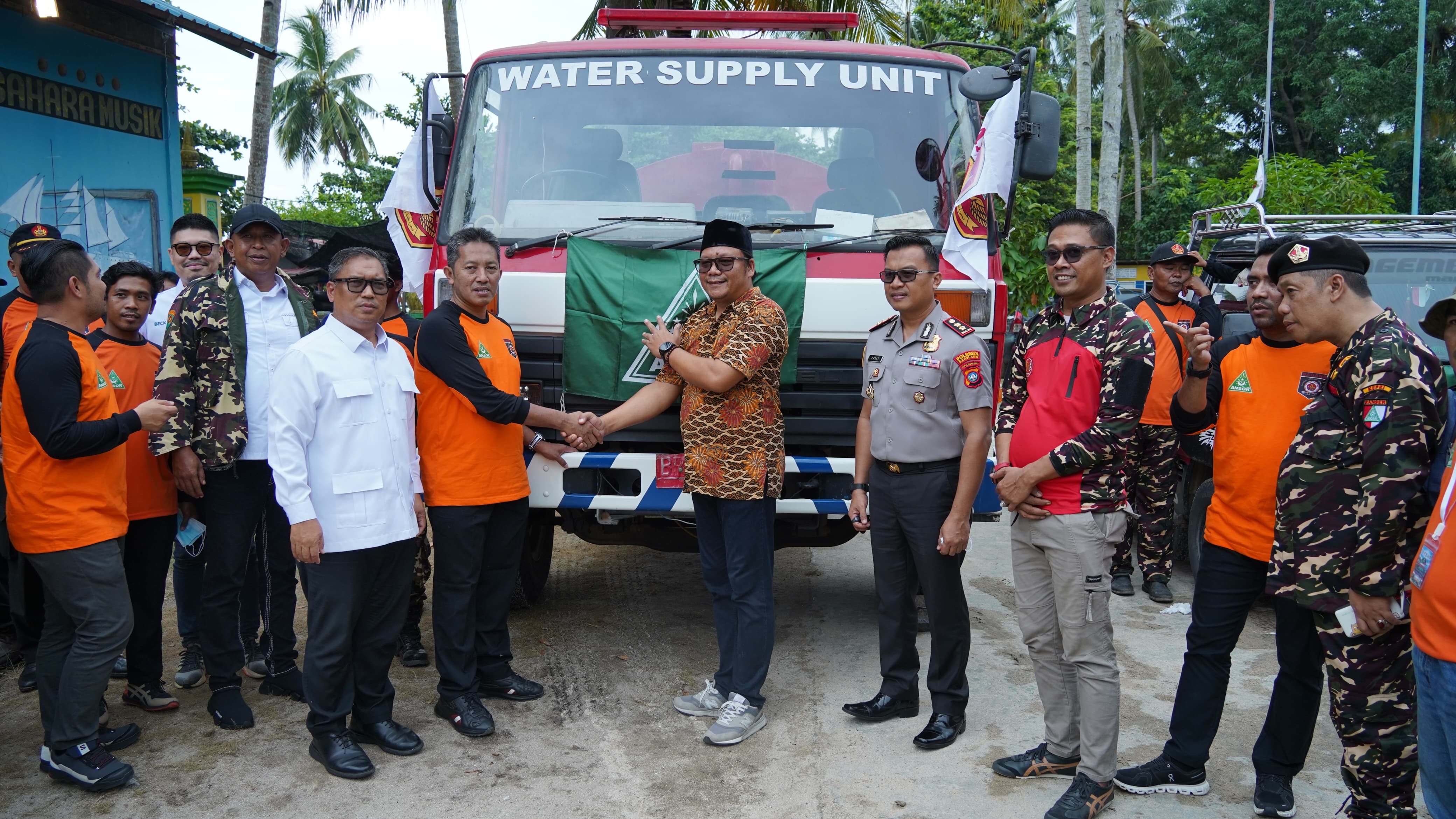 Wagub Nyanyang Ajak Masyarakat Cegah Pembakaran Sampah di Tengah Darurat Asap