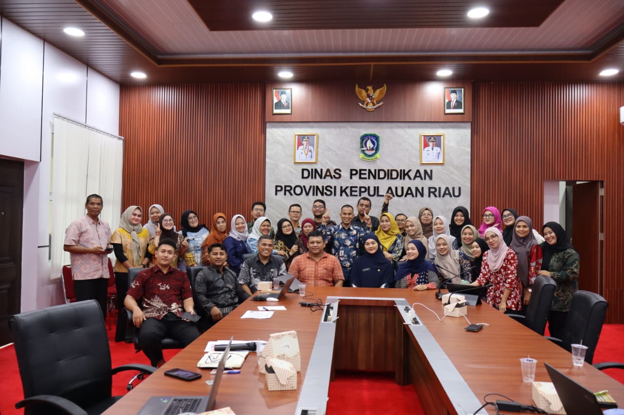 Disdik Kepri Gelar IHT Pembinaan Disiplin ASN