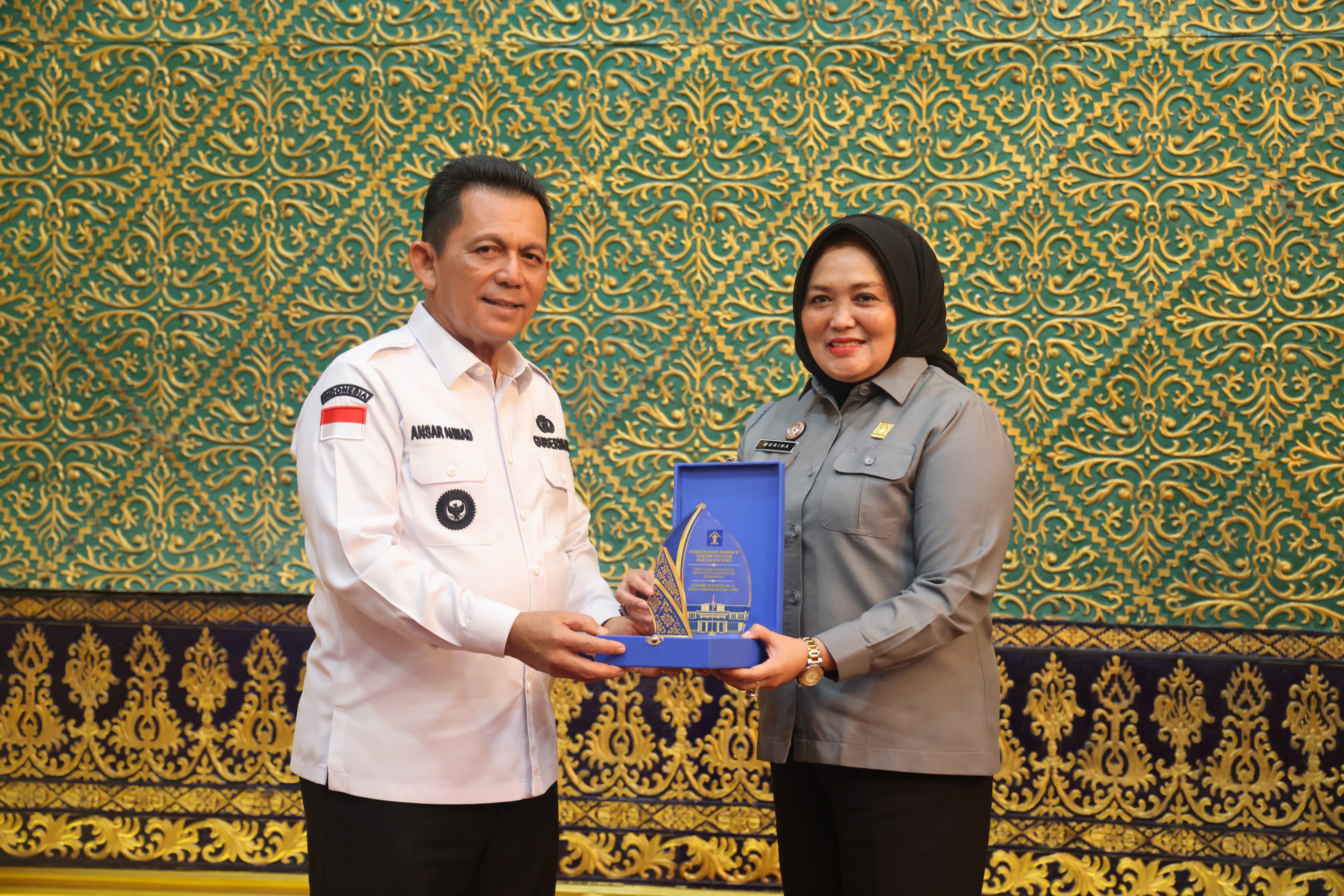 Gubernur Ansar-Kanwil Kemenkum Kepri Bahas Penguatan Sinergi Harmonisasi Produk Hukum Daerah