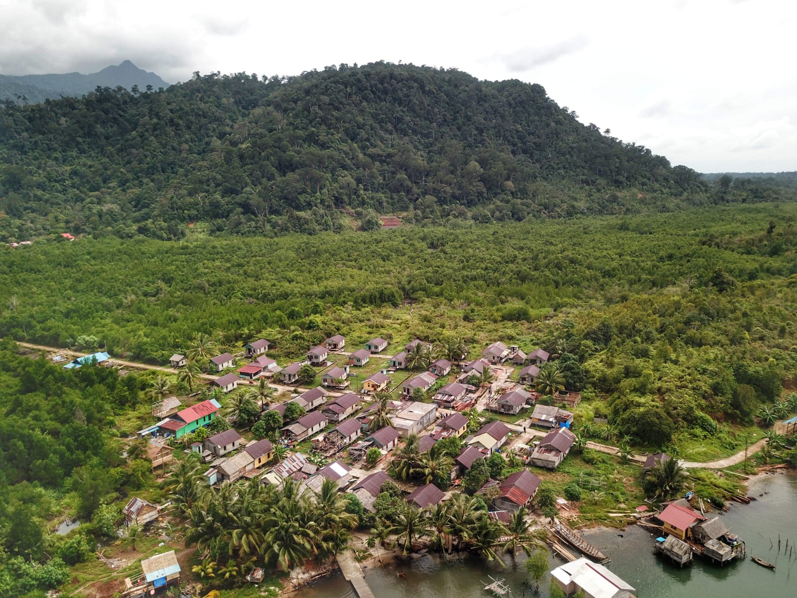 Kawasan Permukiman Komunitas Masyarakat Adat Suku Laut Jadi Perhatian Pemprov Kepri