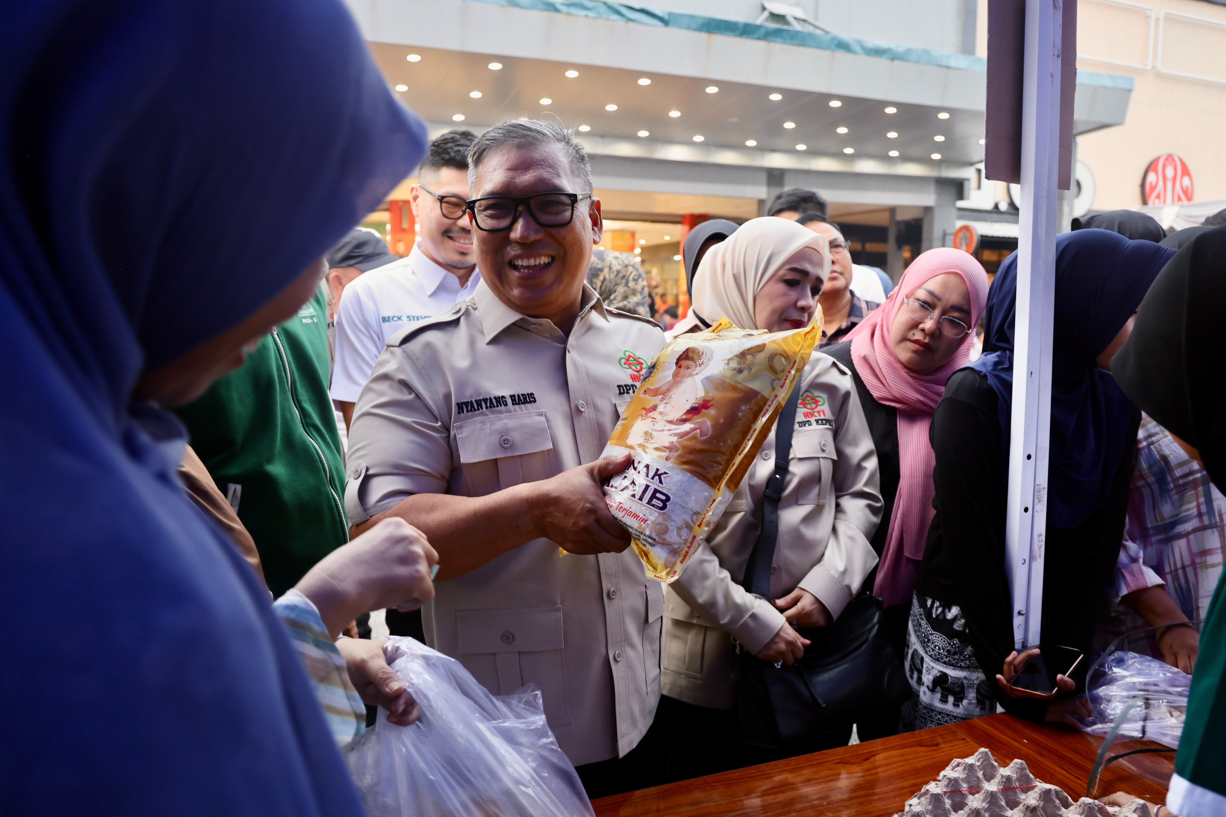 Wagub Nyanyang Tinjau Gerbang Pangan HKTI Tanjungpinang, Dorong Akses Sembako Terjangkau